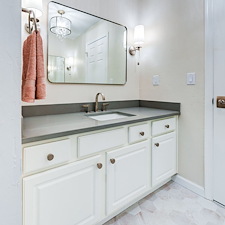 Winsome-Bathroom-in-Wyndham-Hills-Neighborhood 3